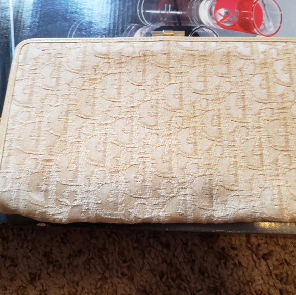 Vintage Dior clutch, brocade gold hardware - Picture 7 of 8